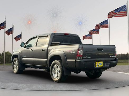 Used 2010 Toyota Tacoma 4x4 Double Cab image 5