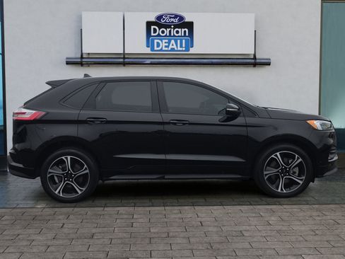 Used 2024 Ford Edge ST w/ Equipment Group 401A AWD/4WD image 2