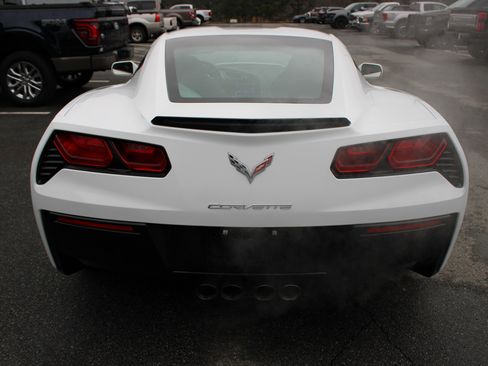 Used 2019 Chevrolet Corvette Stingray Coupe w/ 1LT image 4
