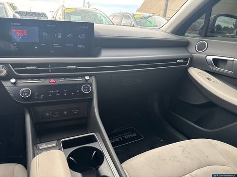 Certified 2024 Hyundai Sonata SEL FWD image 22