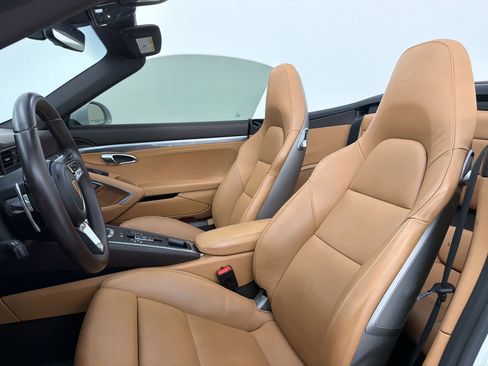 Certified 2017 Porsche 911 Turbo AWD/4WD image 25