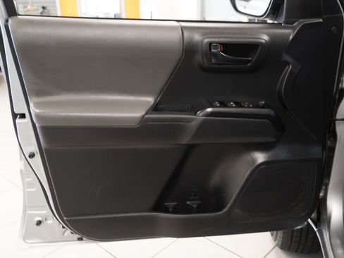 Used 2023 Toyota Tacoma SR AWD/4WD image 16
