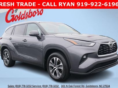 Used 2024 Toyota Highlander XLE