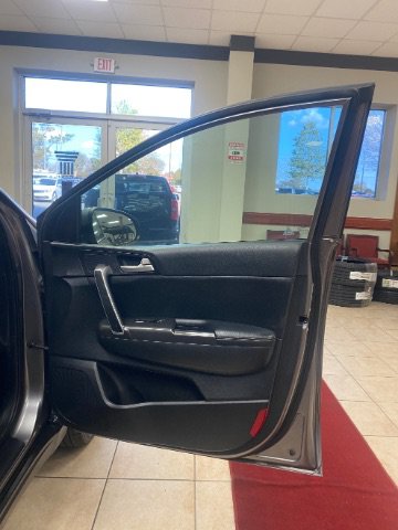 Used 2017 Kia Sportage EX FWD image 10