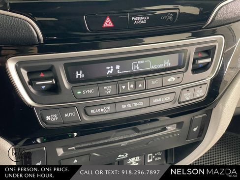 Used 2019 Honda Pilot Touring image 34