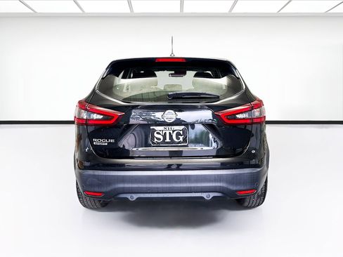 Used 2021 Nissan Rogue Sport S image 5