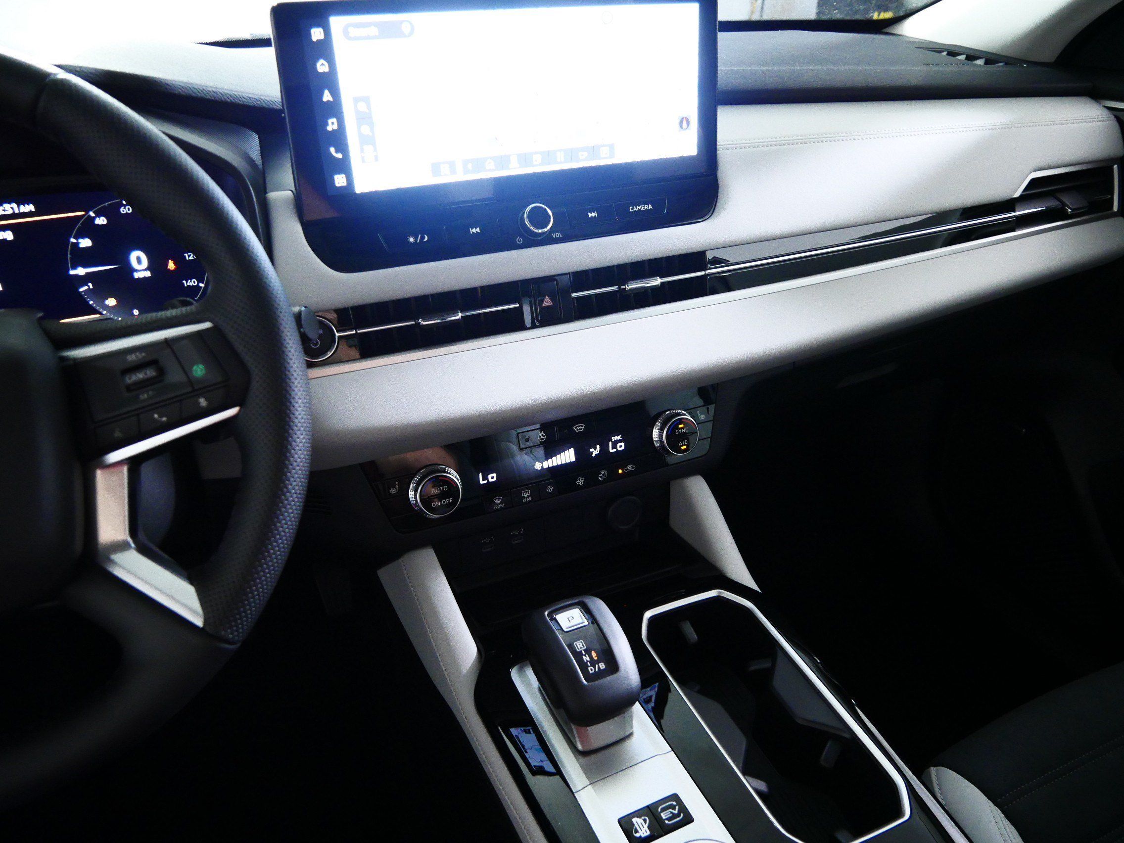 New 2026 Mitsubishi Outlander SE AWD/4WD image 5