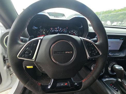 Used 2018 Chevrolet Camaro ZL1 RWD image 12