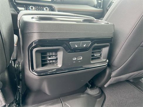 Used 2025 GMC Sierra 1500 AT4 w/ AT4 Premium Package image 22