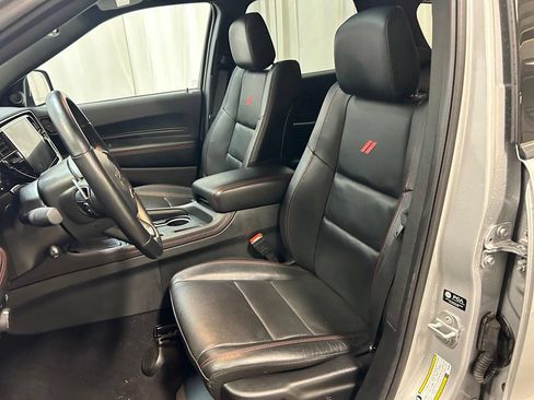 Used 2025 Dodge Durango GT AWD/4WD image 11