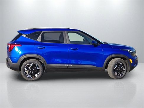 New 2026 Kia Seltos S image 4