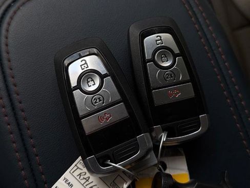 New 2026 Ford Maverick Lariat w/ 4K Tow Package image 26