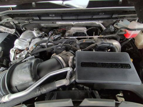 Used 2024 Chevrolet Silverado 2500 LTZ w/ LTZ Premium Package image 30