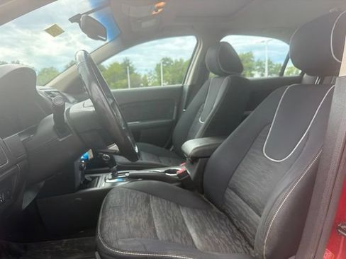 Used 2011 Ford Fusion SE w/ 202A Rapid Spec Order Code FWD image 21