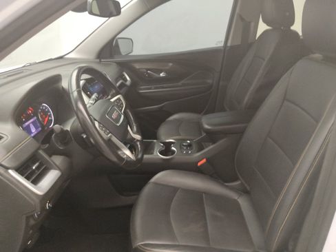 Used 2020 GMC Terrain SLT w/ Preferred Package FWD image 17