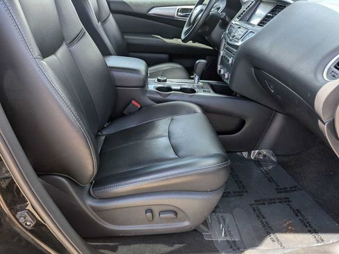 Used 2018 Nissan Pathfinder SL AWD/4WD image 20
