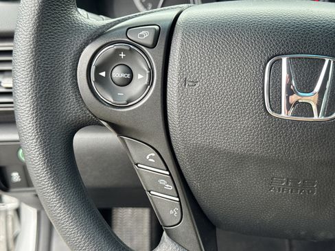 Used 2013 Honda Accord EX image 25