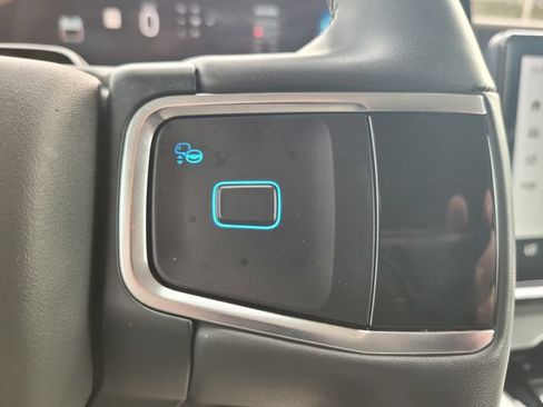 Certified 2025 Ford Expedition Active RWD image 26
