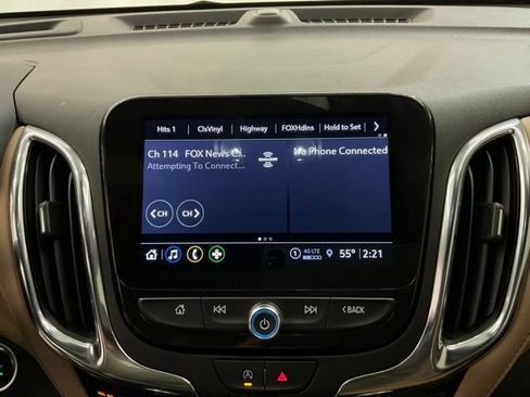 Used 2023 Chevrolet Equinox Premier FWD image 18