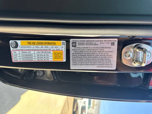 New 2026 GMC Sierra 3500 SLT w/ SLT Premium Package AWD/4WD image 31