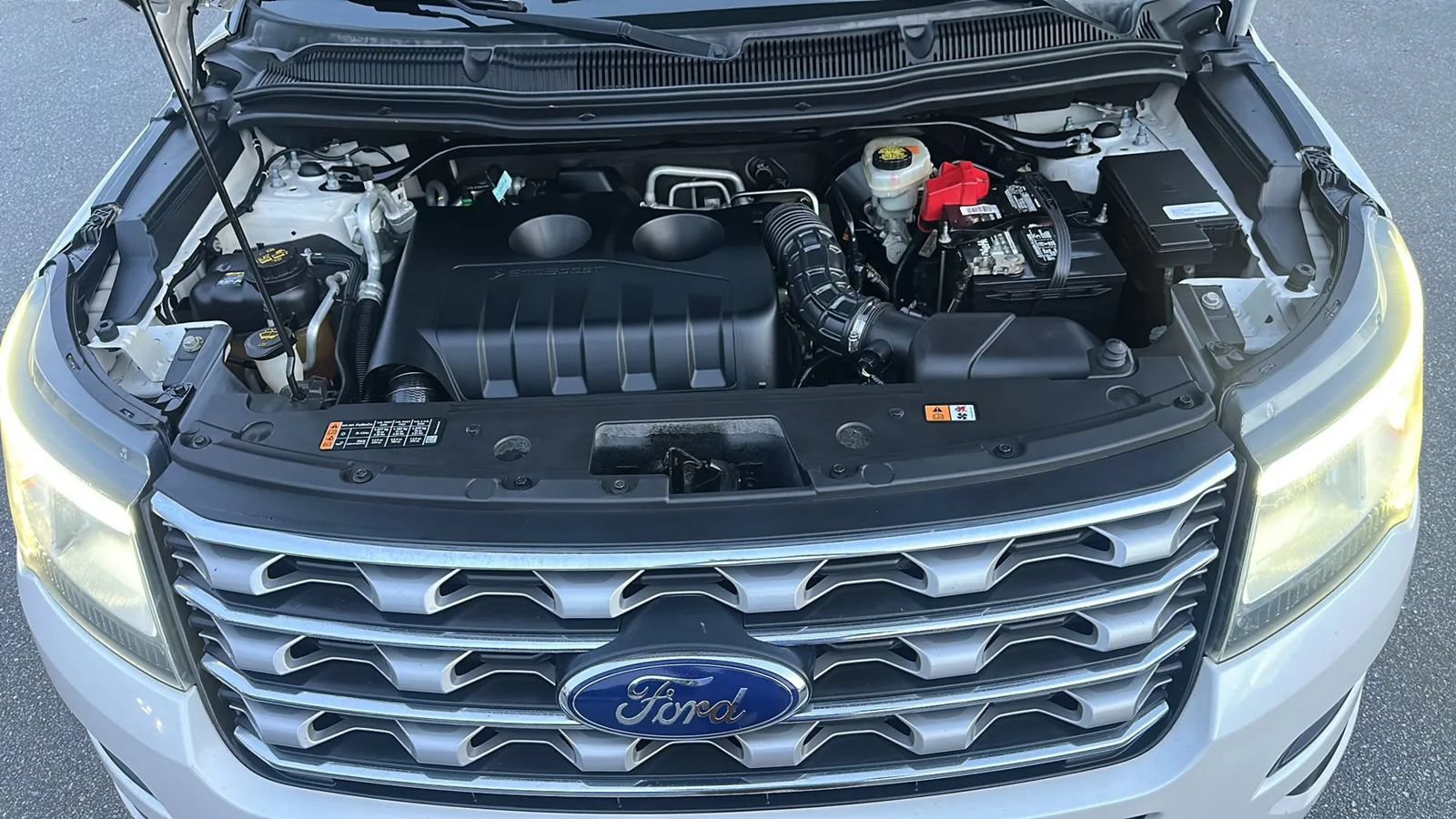 Used 2016 Ford Explorer Limited FWD image 24