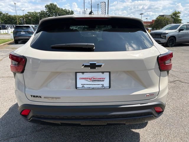 New 2026 Chevrolet Trax RS FWD image 4