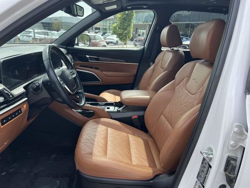 Used 2024 Kia Telluride EX X-Line AWD/4WD image 29