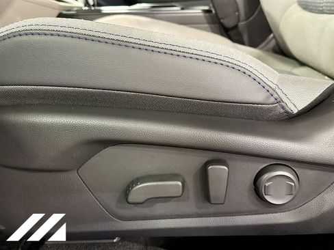 Used 2026 Subaru Forester Premium AWD/4WD image 19