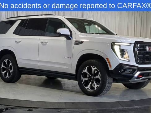 Used 2025 GMC Yukon AT4 w/ AT4 Premium Package AWD/4WD image 2