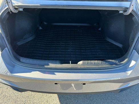 Used 2023 Hyundai Elantra SEL w/ Convenience Package image 5