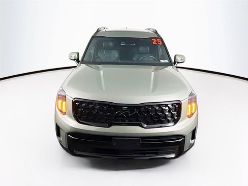 Used 2025 Kia Telluride EX X-Line AWD/4WD image 13