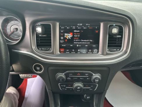 Used 2022 Dodge Charger Scat Pack RWD image 15
