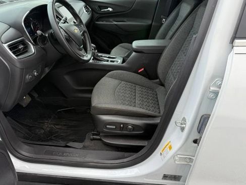 Certified 2024 Chevrolet Equinox LT w/ LPO, Floor Liner Package FWD image 22