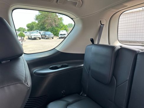 Used 2023 Nissan Armada SL w/ Cargo Package AWD/4WD image 29