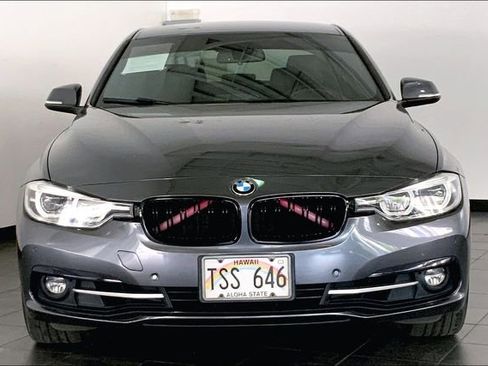 Used 2018 BMW 330i Sedan RWD image 3