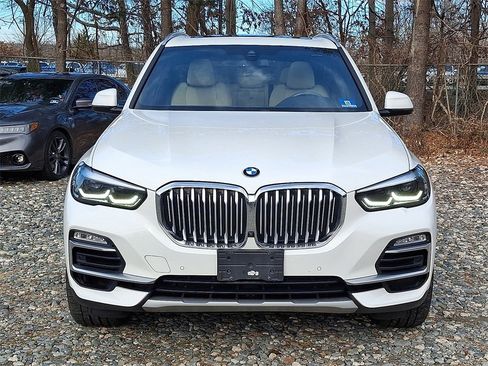 Used 2021 BMW X5 xDrive40i w/ Premium Package image 2
