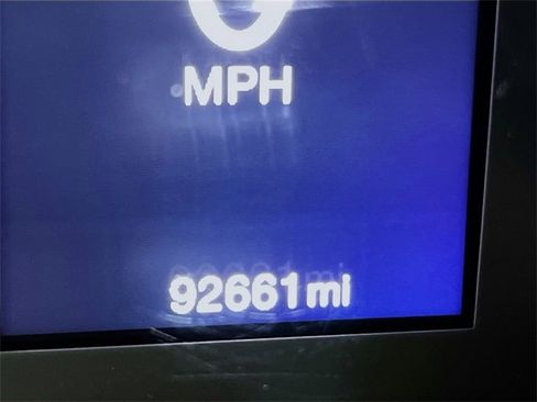 Used 2019 Jeep Renegade Sport image 5