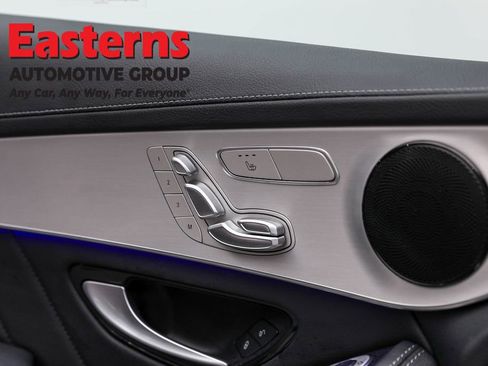 Used 2023 Mercedes-Benz GLC 300 4MATIC Coupe image 23