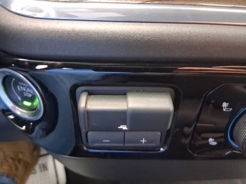 Certified 2024 Chevrolet Silverado 3500 LT w/ All Star Edition image 35