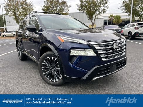 Used 2025 Nissan Rogue Platinum w/ Platinum Premium Package image 1