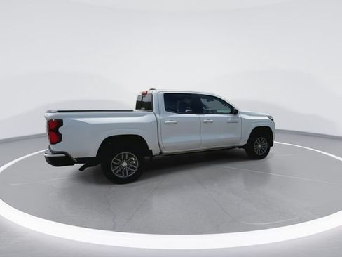 Used 2024 Chevrolet Colorado LT w/ LT Convenience Package III RWD image 12