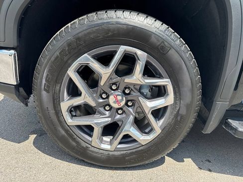 New 2026 GMC Sierra 1500 SLT w/ SLT Premium Package AWD/4WD image 32