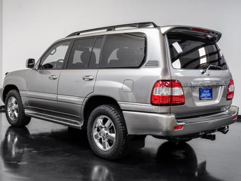 Used 2006 Toyota Land Cruiser image 10