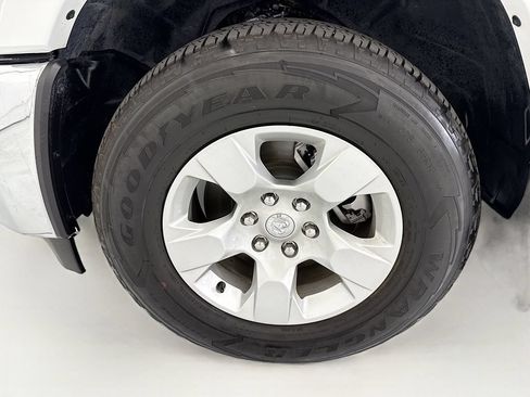 Used 2025 RAM 1500 Big Horn AWD/4WD image 28