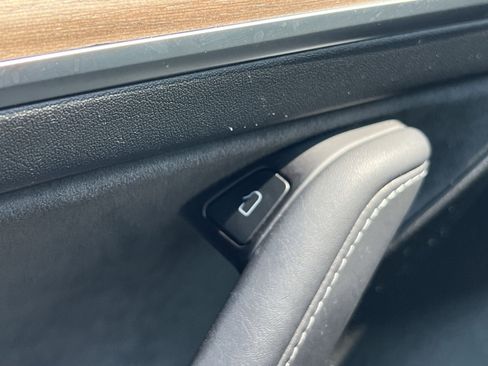Used 2023 Tesla Model 3 Standard Range RWD image 28