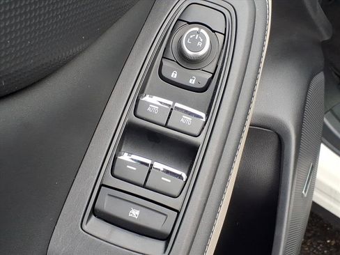 Certified 2022 Subaru Forester Limited image 13