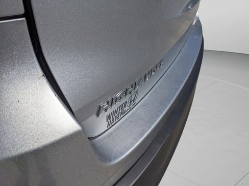 Used 2018 Toyota Highlander XLE image 36