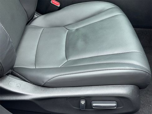 Used 2025 Honda Accord EX-L image 48