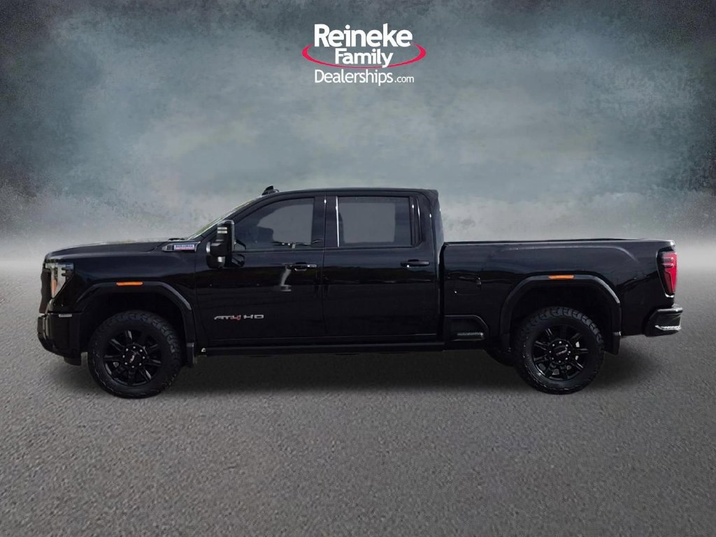 Used 2024 GMC Sierra 2500 AT4 w/ AT4 Premium Plus Package AWD/4WD image 10