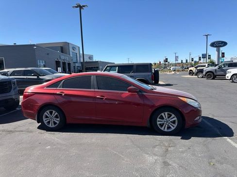 Used 2013 Hyundai Sonata GLS w/ Popular Equipment Pkg FWD image 12